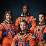 Трансляція запуску ракети до Місяця